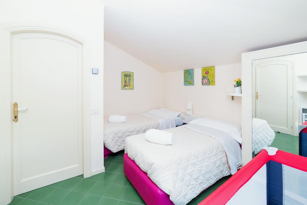 Bed and Breakfast I Giardini Di Giano à Torre di Faro Extérieur photo